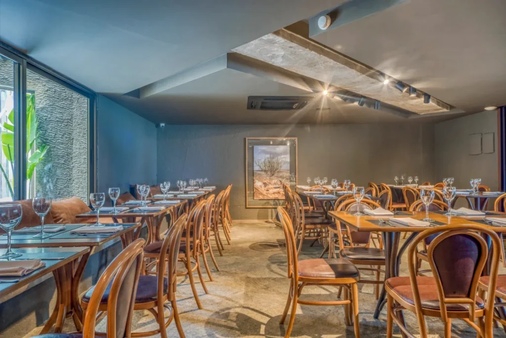 Restaurante do hotel na Praia do Francês